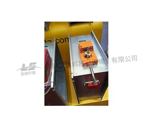 電動風閥